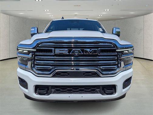 2025 RAM 2500 Laramie Crew Cab 4x4 6'4' Box