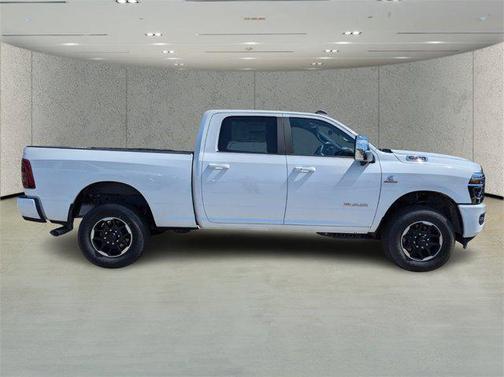2025 RAM 2500 Laramie Crew Cab 4x4 6'4' Box