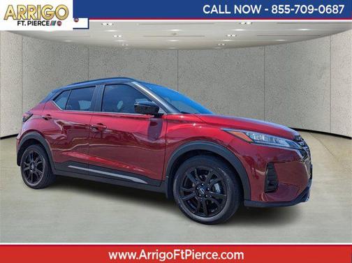 2023 Nissan Kicks SR