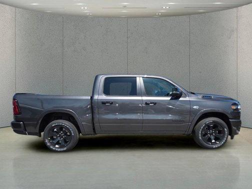Granite Crystal Metallic Clearcoat 2026 RAM 1500 Big Horn/Lone Star