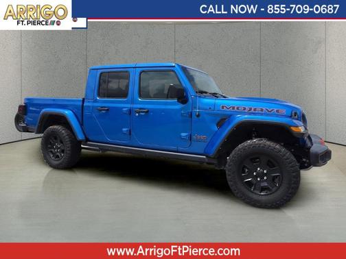 Hydro Blue Pearlcoat 2022 Jeep Gladiator Mojave 4x4