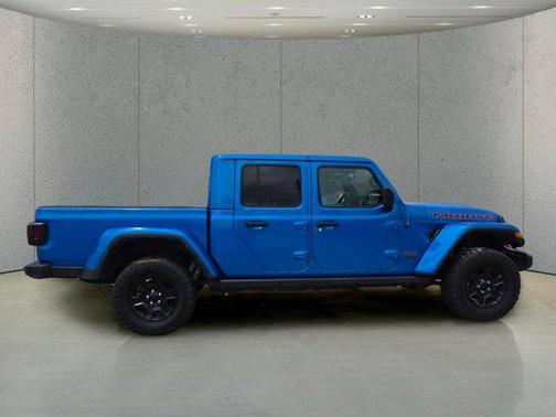 Hydro Blue Pearlcoat 2022 Jeep Gladiator Mojave 4x4