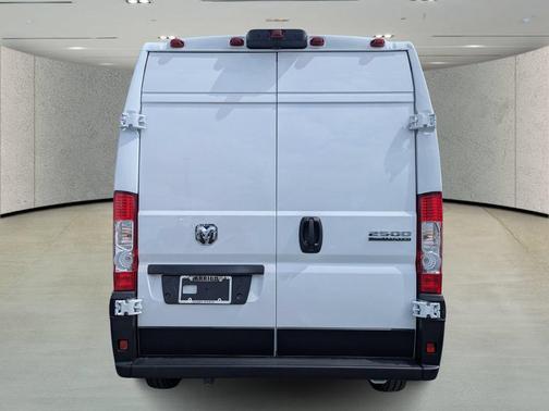 Bright White Clearcoat 2026 RAM ProMaster 2500 Tradesman