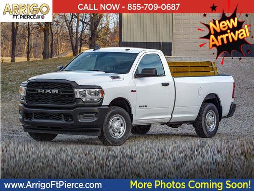 Bright White Clearcoat 2022 RAM 2500 Tradesman Crew Cab 4x4 8' Box