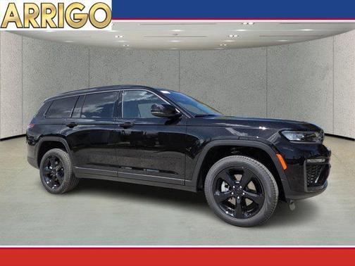 Diamond Black Crystal Pearlcoat 2026 Jeep Grand Cherokee L Limited