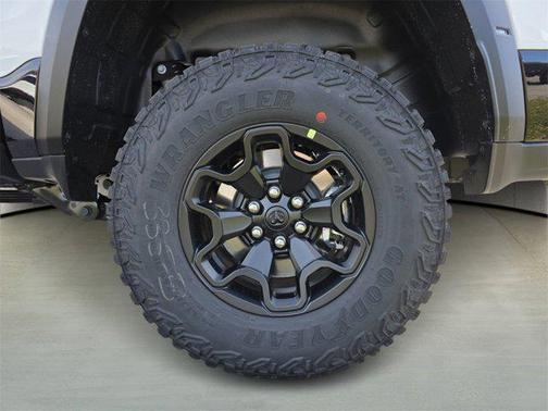 2026 RAM 1500 RHO Crew Cab 4x4 5'7' Box