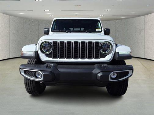 2026 Jeep Gladiator Sahara 4x4