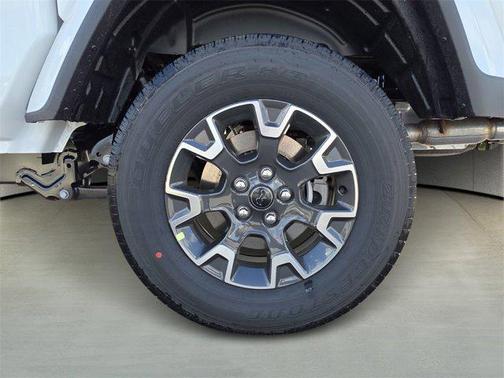 2026 Jeep Gladiator Sahara 4x4