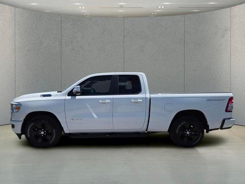 Bright White Clearcoat 2021 RAM 1500 Big Horn/Lone Star