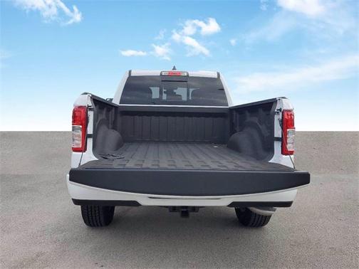 Bright White Clearcoat 2021 RAM 1500 Big Horn/Lone Star