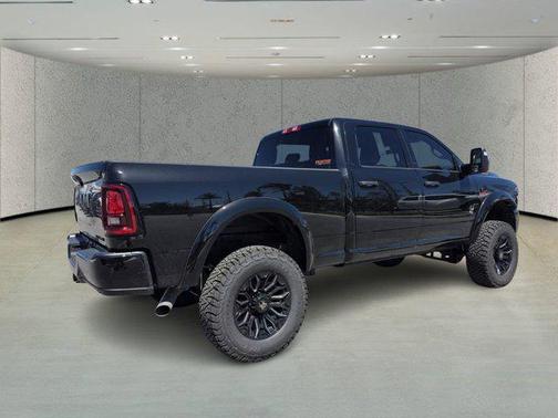 2026 RAM 2500 Big Horn Crew Cab 4x4 6'4' Box