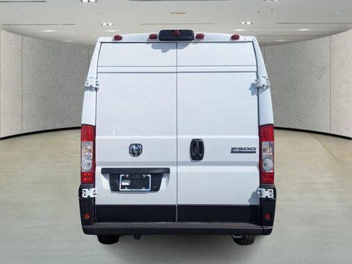 2026 RAM ProMaster 2500 Tradesman