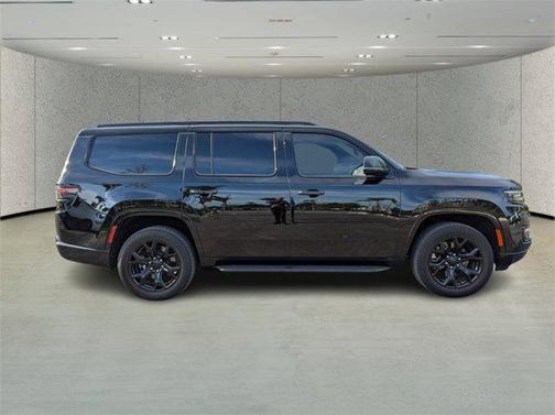 2023 Jeep Wagoneer Series II Carbide 4x4