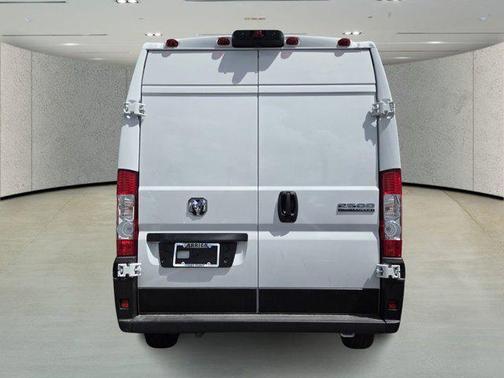 Bright White Clearcoat 2026 RAM ProMaster 2500 Tradesman