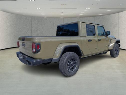 41 2026 Jeep Gladiator Sport S