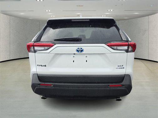2023 Toyota RAV4 Hybrid XLE Premium