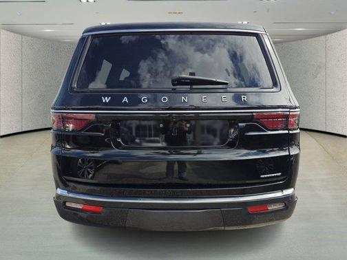 2022 Jeep Wagoneer Series III 4x2