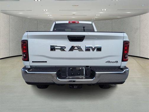 2025 RAM 2500 Big Horn Crew Cab 4x4 6'4' Box