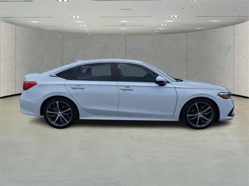 2022 Honda Civic Touring