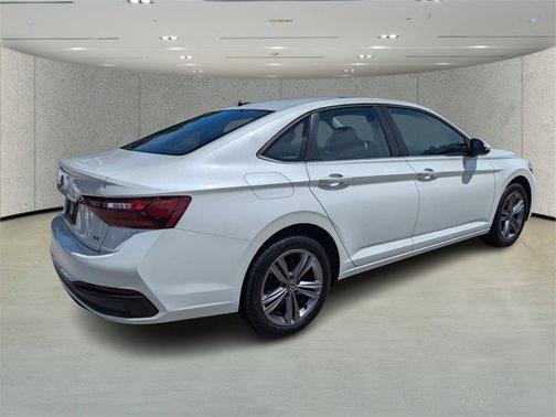 2023 Volkswagen Jetta 1.5T SE