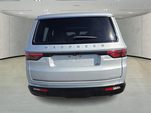 2022 Jeep Wagoneer Series II 4x2