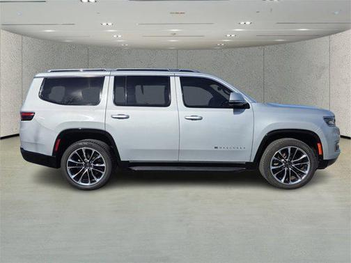 2022 Jeep Wagoneer Series II 4x2