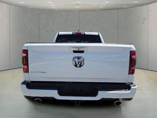 Bright White Clearcoat 2021 RAM 1500 Limited