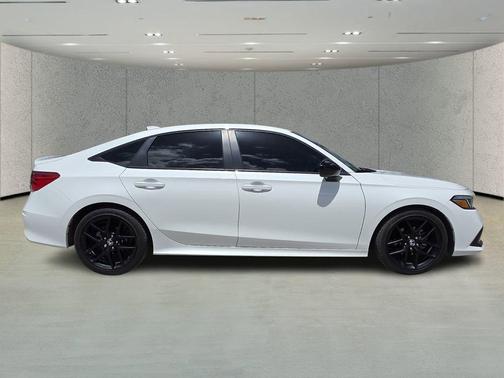 Platinum White Pearl 2024 Honda Civic Sport