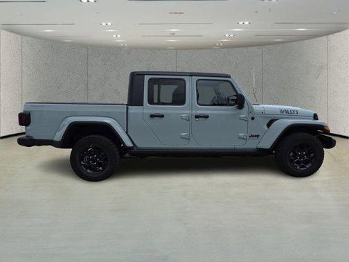 2023 Jeep Gladiator Willys 4x4
