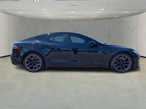 2021 Tesla Model S Long Range