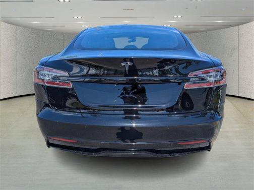 2021 Tesla Model S Long Range