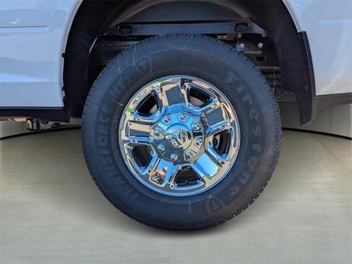 2026 RAM 2500 Tradesman Crew Cab 4x4 6'4' Box