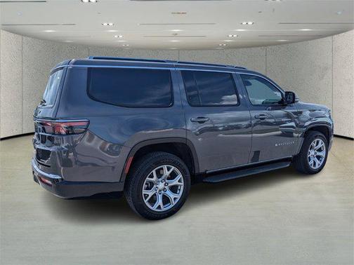 2022 Jeep Wagoneer Series II 4x4
