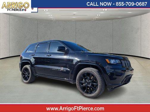 2022 Jeep Grand Cherokee Laredo