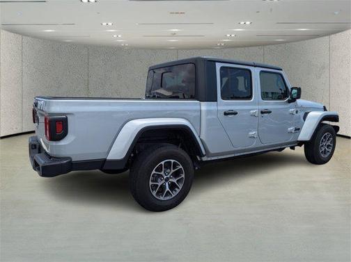 2024 Jeep Gladiator Sport S