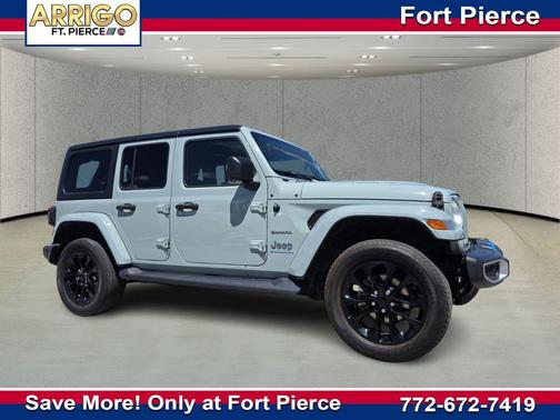 Earl Clearcoat 2023 Jeep Wrangler 4xe Sahara