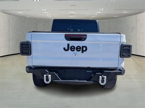 2024 Jeep Gladiator Sport S