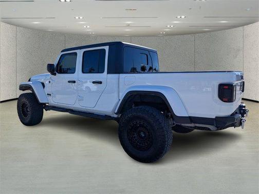 2024 Jeep Gladiator Sport S
