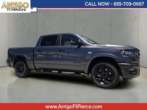 Granite Crystal Metallic Clearcoat 2026 RAM 1500 Big Horn/Lone Star