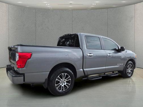 Gun Metallic 2021 Nissan Titan SV