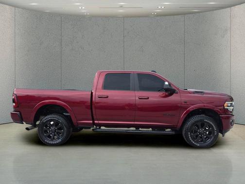 Delmonico Red Pearlcoat 2022 RAM 2500 Laramie Crew Cab 4x4 6'4' Box