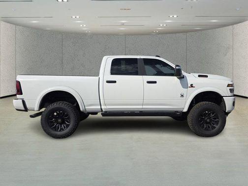 2026 RAM 2500 Big Horn Crew Cab 4x4 6'4' Box