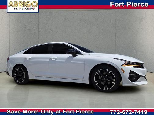 Glacial White Pearl 2023 Kia K5 GT-Line
