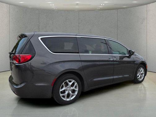 Granite Crystal Metallic Clearcoat 2019 Chrysler Pacifica Touring Plus