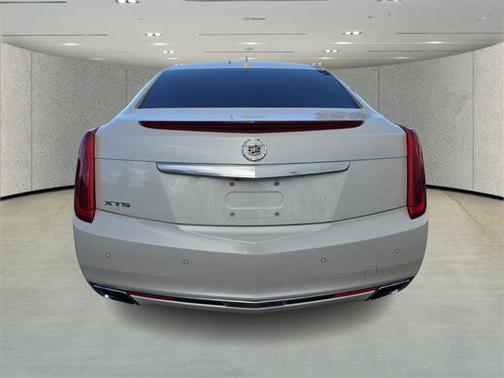 2014 Cadillac XTS Luxury