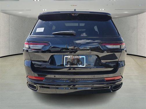 2025 Jeep Grand Cherokee L Summit Reserve