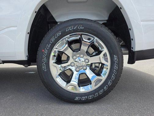 Bright White Clearcoat 2026 RAM 1500 Big Horn/Lone Star