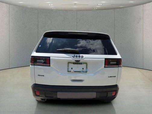 Bright White Clearcoat 2026 Jeep Cherokee Limited