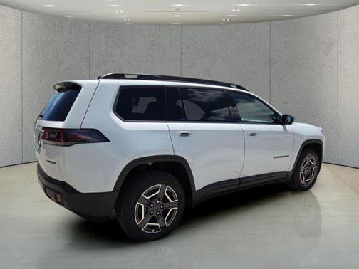 Bright White Clearcoat 2026 Jeep Cherokee Limited