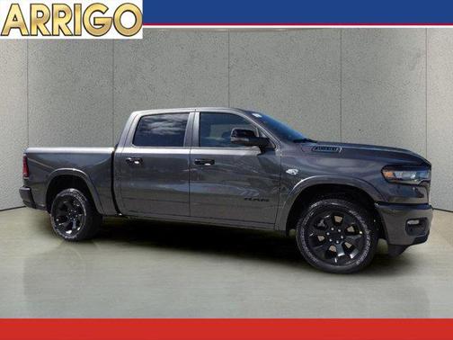 Granite Crystal Metallic Clearcoat 2026 RAM 1500 Big Horn/Lone Star